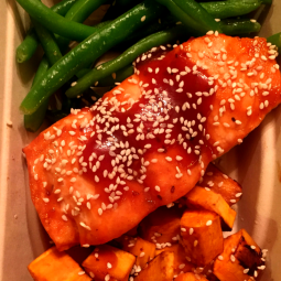 MFK Asian Salmon: Macro Fit Kitchen (MFK) Asian Salmon: Atlantic Salmon , marinated with Organic Gluten Free soy , baked to perfection comes with side of roasted sweet potatoes and green beans sauteed with Organic Gluten Free Soy & Sesame seeds. Macro breakdown : 1 container , Cal: 464 , Protein : 48.6 / Carbs : 39.8 / Fat : 13.4